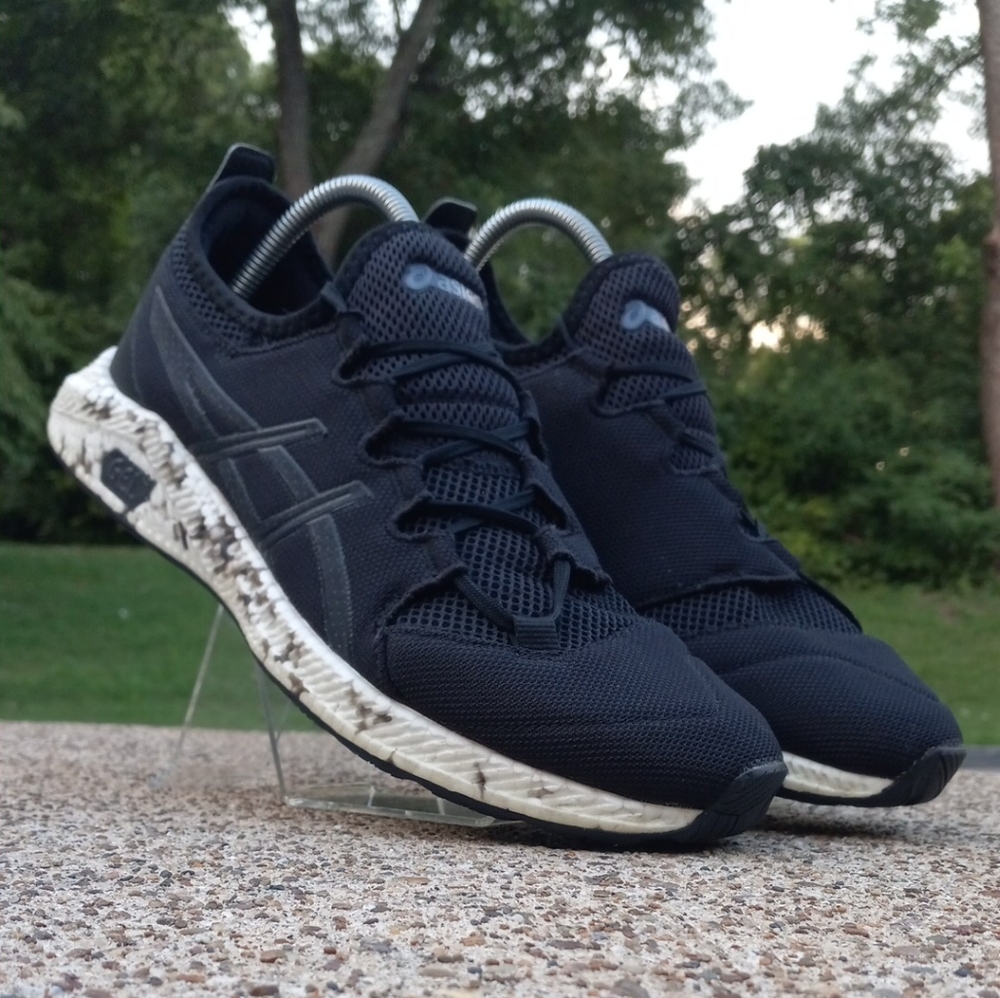ASICS Men's Hyper Gel-Sai Black  Running
